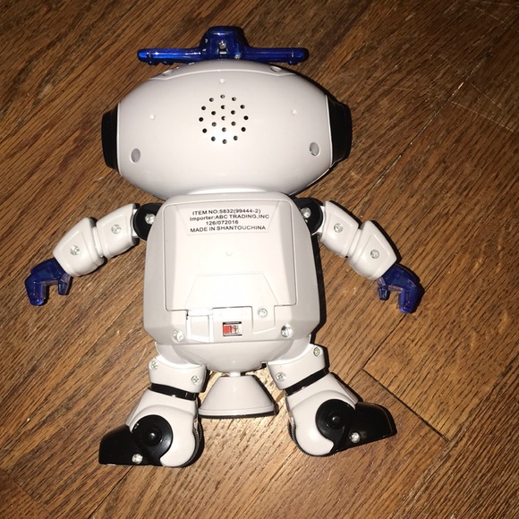 Dancing Robot Musical and Colorful Flashing Lights - Picture 3 of 7